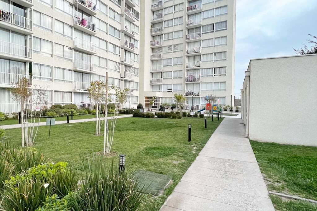 Apartamento Estilo Boho Chic 200m Metro La Cisterna Con Estacionamiento Apartment *